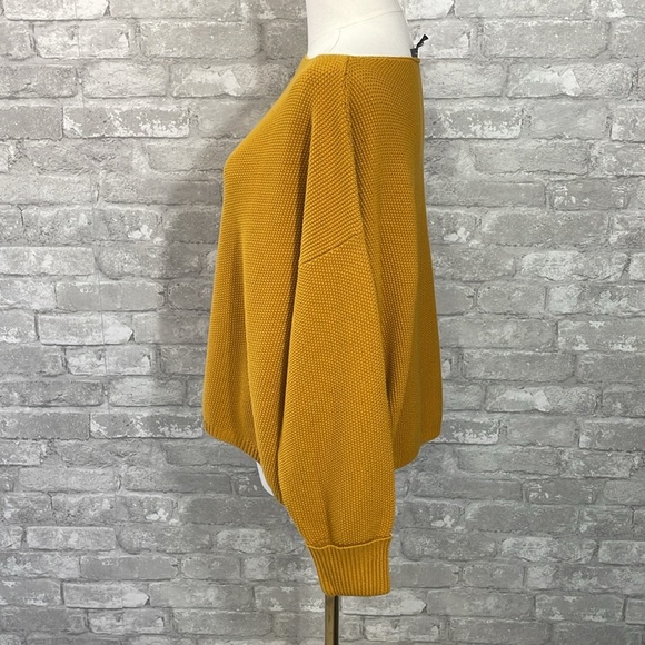 French Connection Yellow Cropped Knit Pullover Sweater with Relaxed Fit - Picture 2 of 5